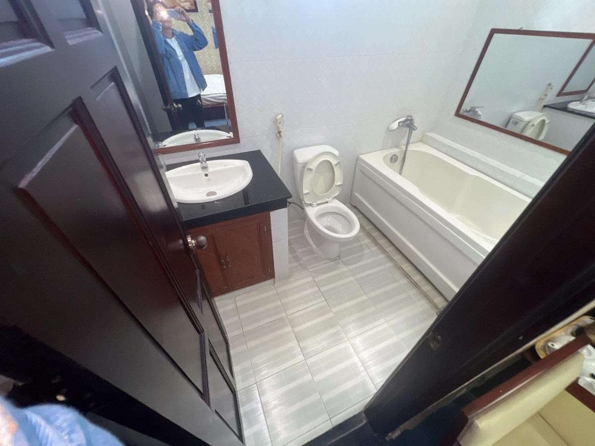 Phi Long 2 Hotel Thu Dau Mot Zewnętrze zdjęcie