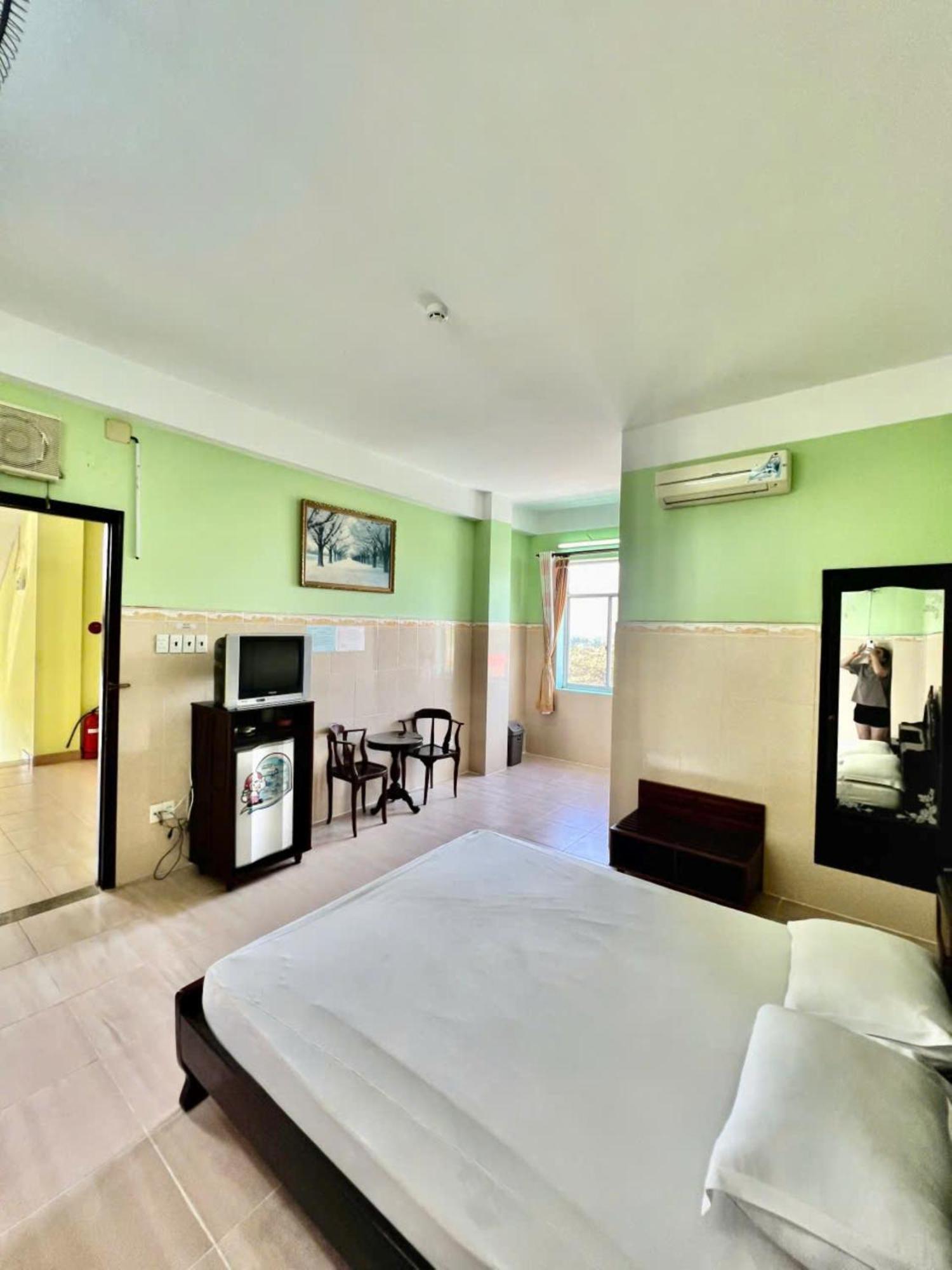 Phi Long 2 Hotel Thu Dau Mot Zewnętrze zdjęcie