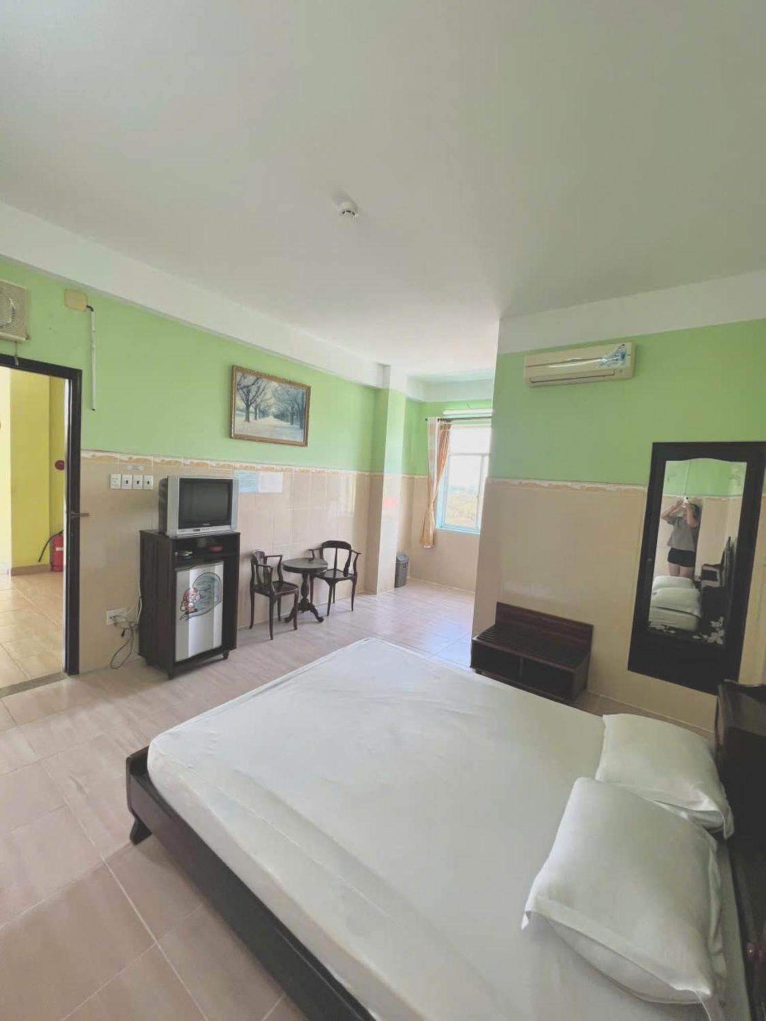 Phi Long 2 Hotel Thu Dau Mot Zewnętrze zdjęcie