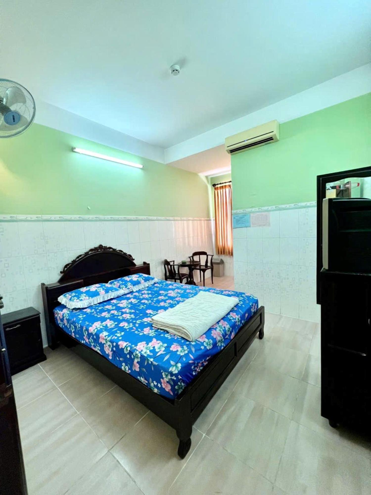 Phi Long 2 Hotel Thu Dau Mot Zewnętrze zdjęcie