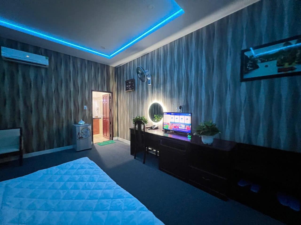 Phi Long 2 Hotel Thu Dau Mot Zewnętrze zdjęcie