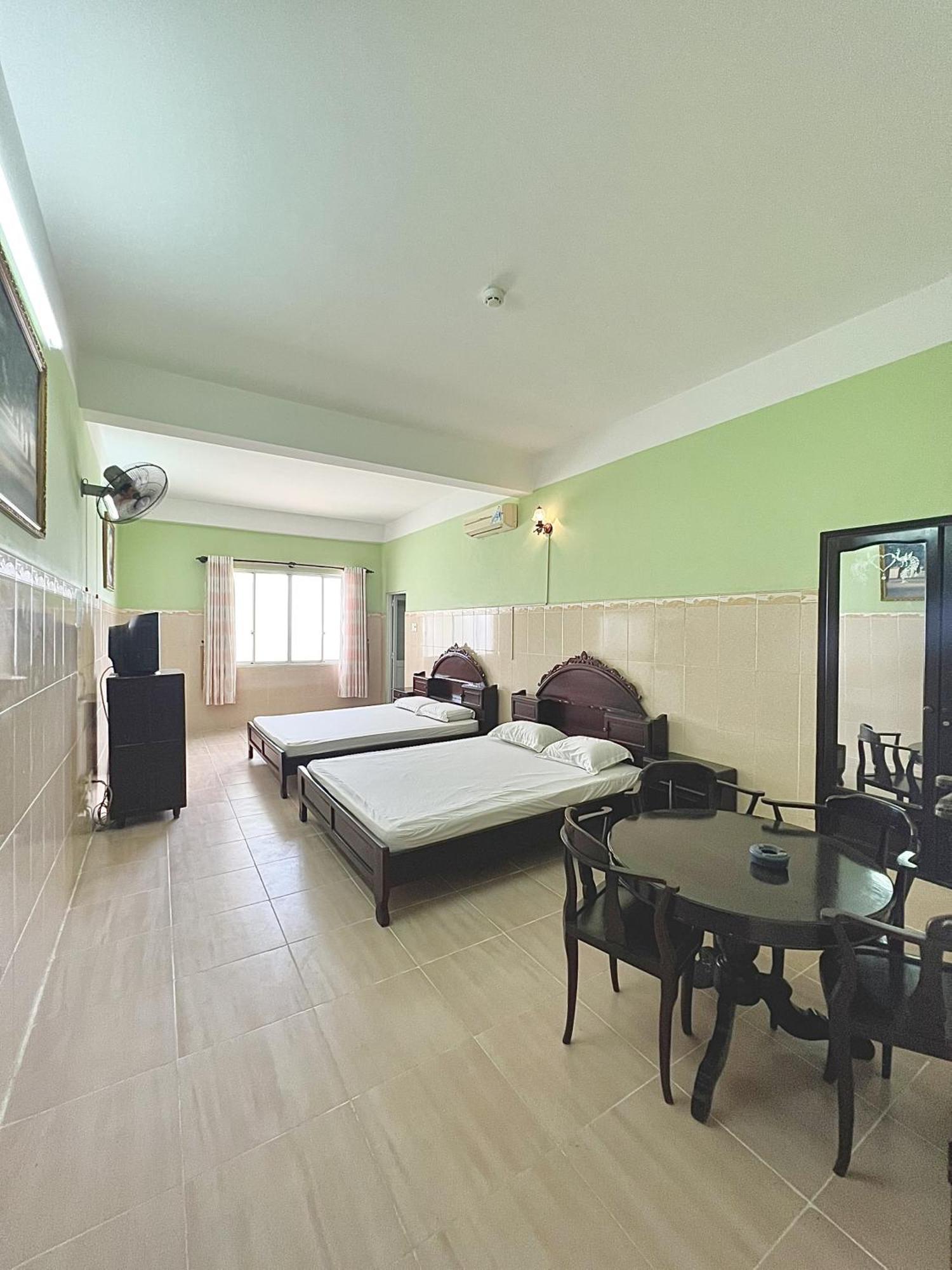 Phi Long 2 Hotel Thu Dau Mot Zewnętrze zdjęcie